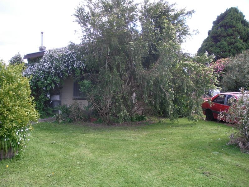 27 Derrington Street, Mount Gambier SA 5290