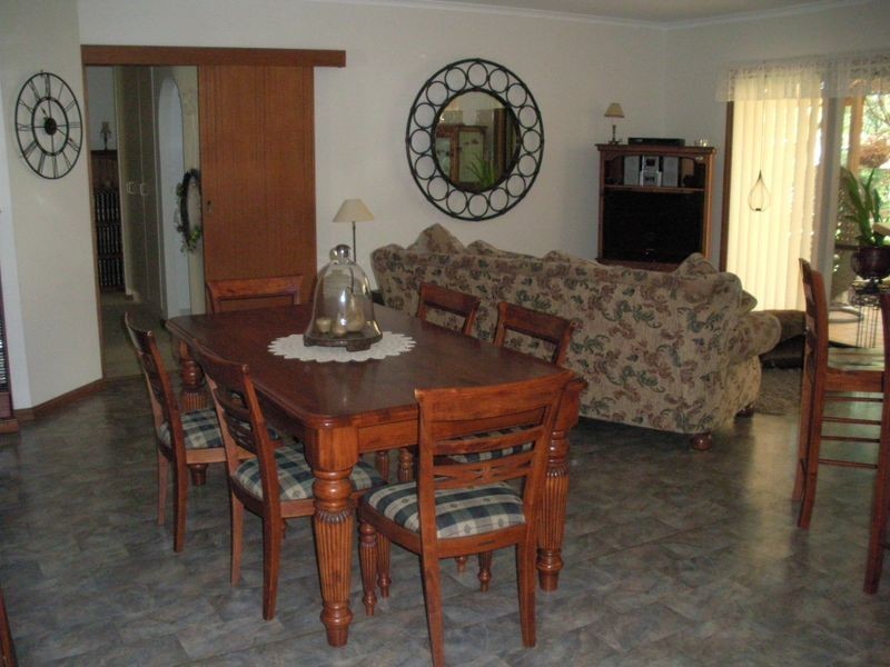 27 Sunset Drive, Mount Gambier SA 5290