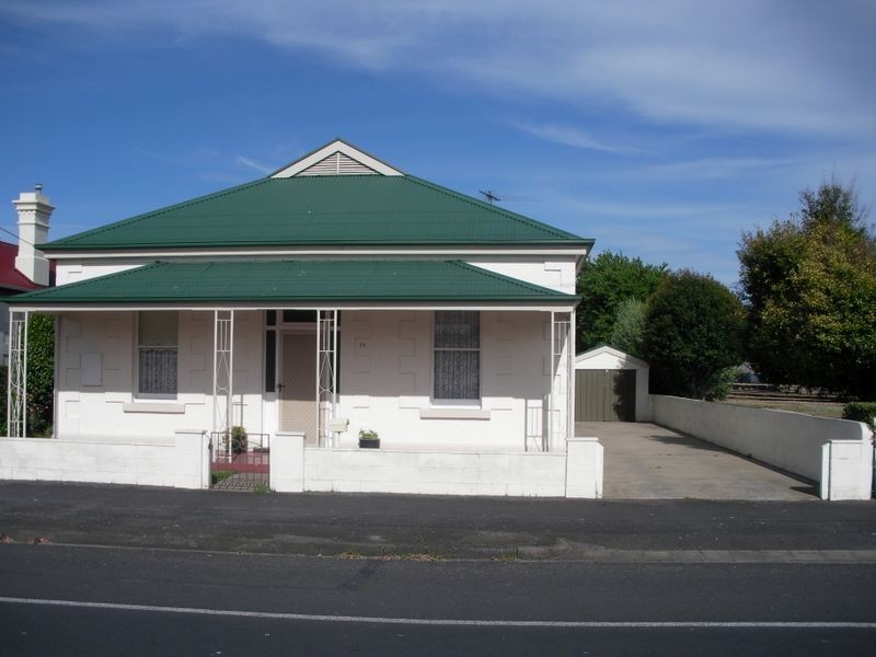 17 Wehl Street, Mount Gambier SA 5290