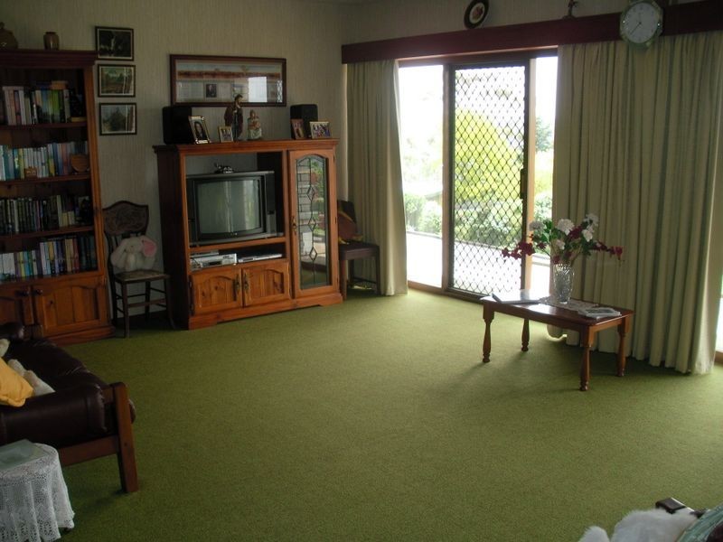 57 Lake Terrace West, Mount Gambier SA 5290