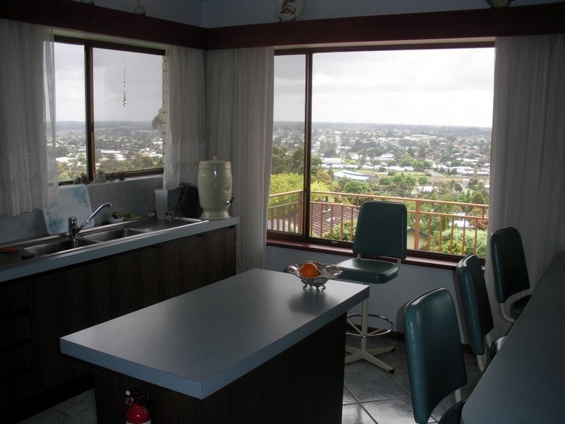 57 Lake Terrace West, Mount Gambier SA 5290