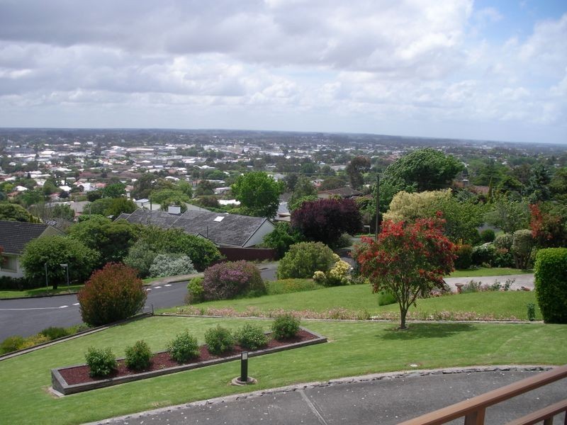 57 Lake Terrace West, Mount Gambier SA 5290