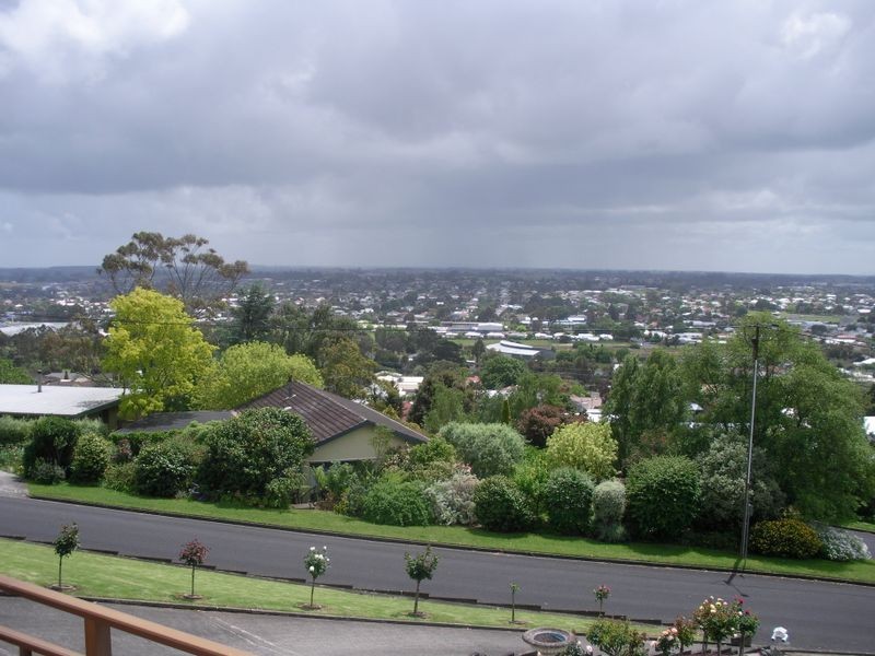 57 Lake Terrace West, Mount Gambier SA 5290