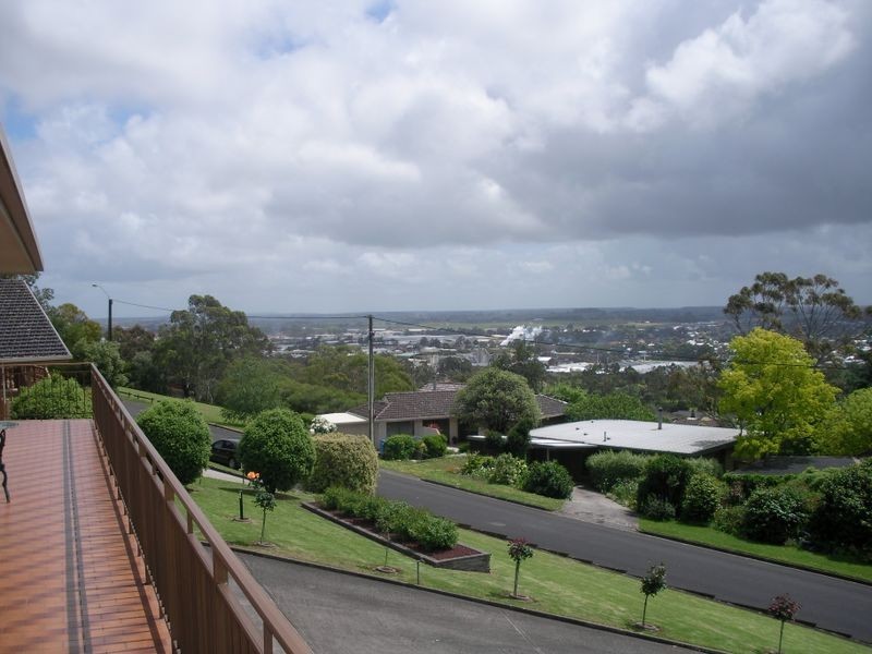 57 Lake Terrace West, Mount Gambier SA 5290