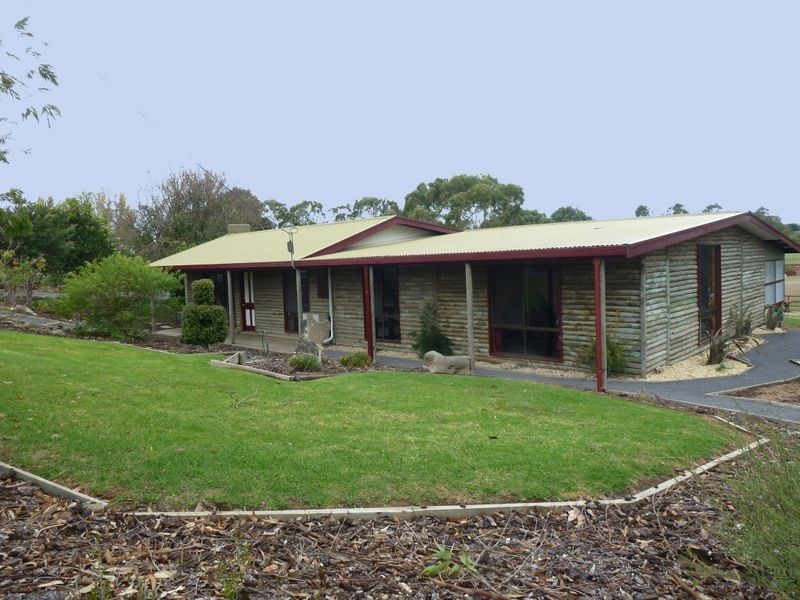 67 Pinehall Avenue, Mount Gambier SA 5290