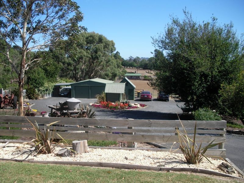 67 Pinehall Avenue, Mount Gambier SA 5290