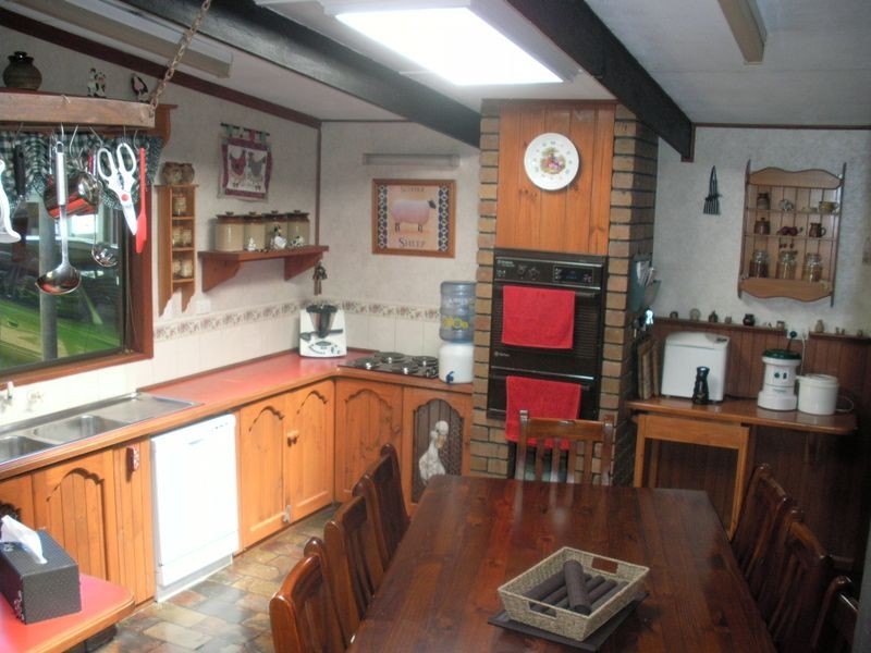 67 Pinehall Avenue, Mount Gambier SA 5290