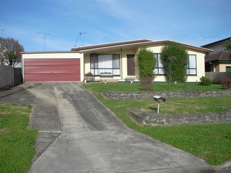 13 Gaden Street, Mount Gambier SA 5290