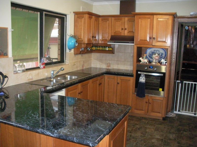 18 Swan Street, Mount Gambier SA 5290