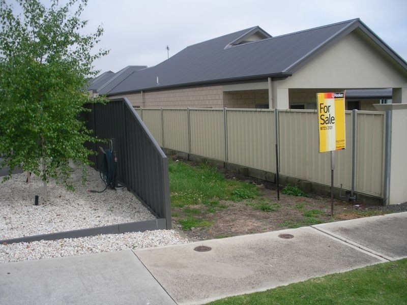 18 Robinson Street, Mount Gambier SA 5290