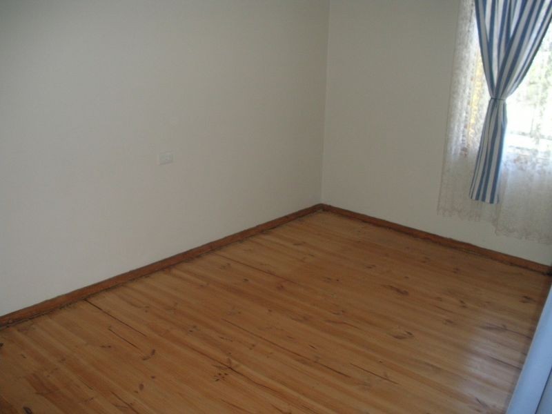 63 Lake Terrace East, Mount Gambier SA 5290