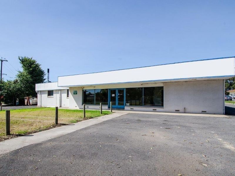 33-35 White Avenue, Mount Gambier SA 5290