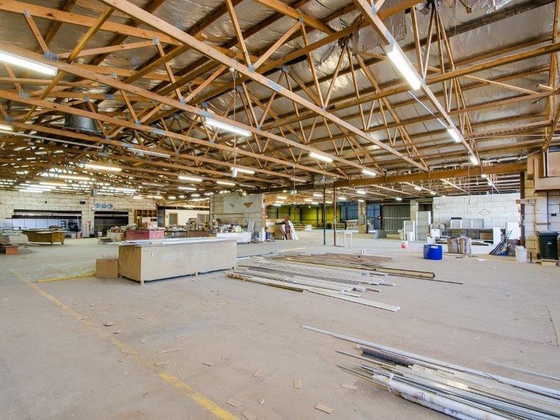 33-35 White Avenue, Mount Gambier SA 5290