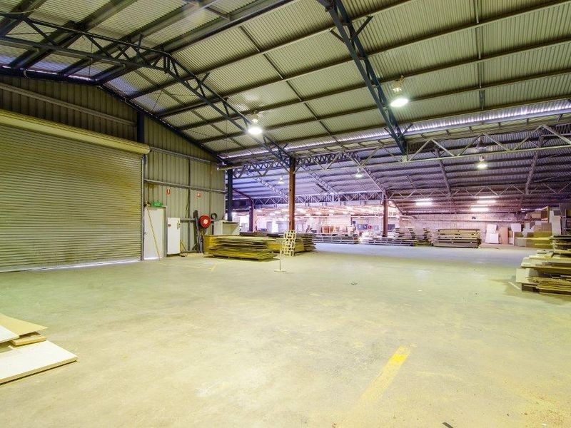 33-35 White Avenue, Mount Gambier SA 5290