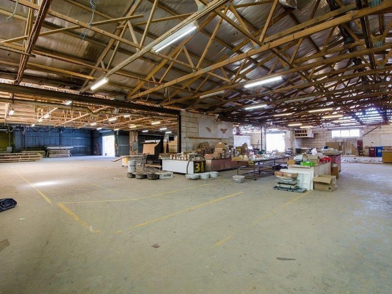 33-35 White Avenue, Mount Gambier SA 5290