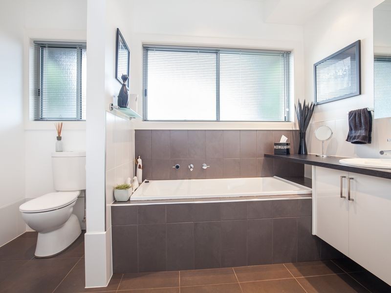 1 Oakridge Crescent, Mount Gambier SA 5290