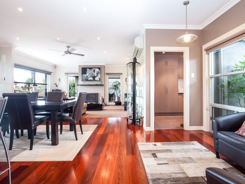 1 Oakridge Crescent, Mount Gambier SA 5290