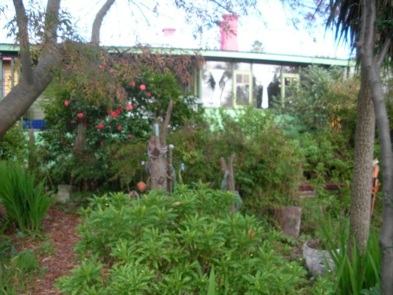 8 Amor Street, Mount Gambier SA 5290