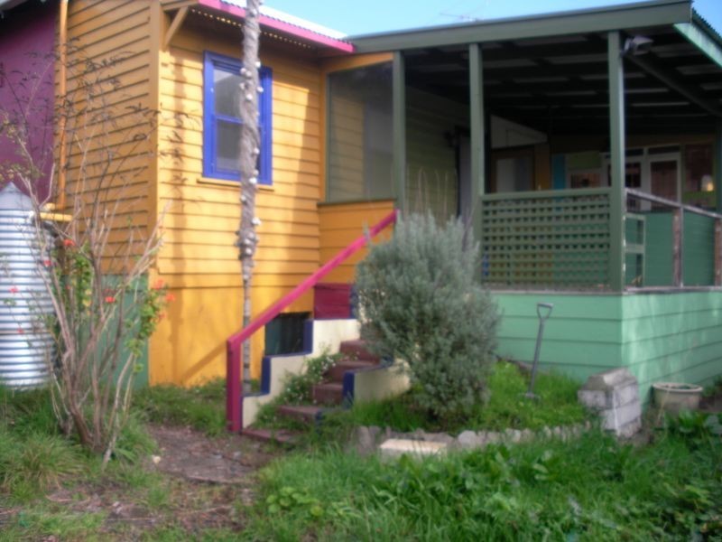 8 Amor Street, Mount Gambier SA 5290