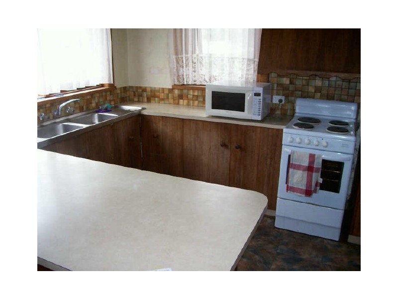 75 Bay Road, Mount Gambier SA 5290