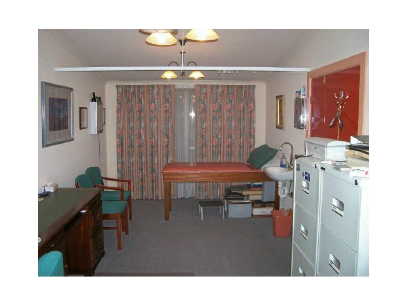 10 Wehl Street North, Mount Gambier SA 5290