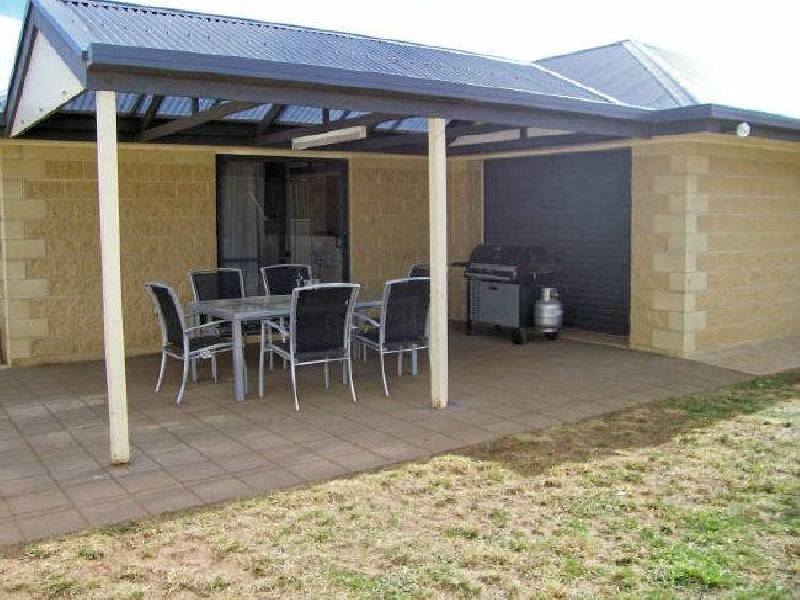 14 Lakewood Avenue, Mount Gambier SA 5290