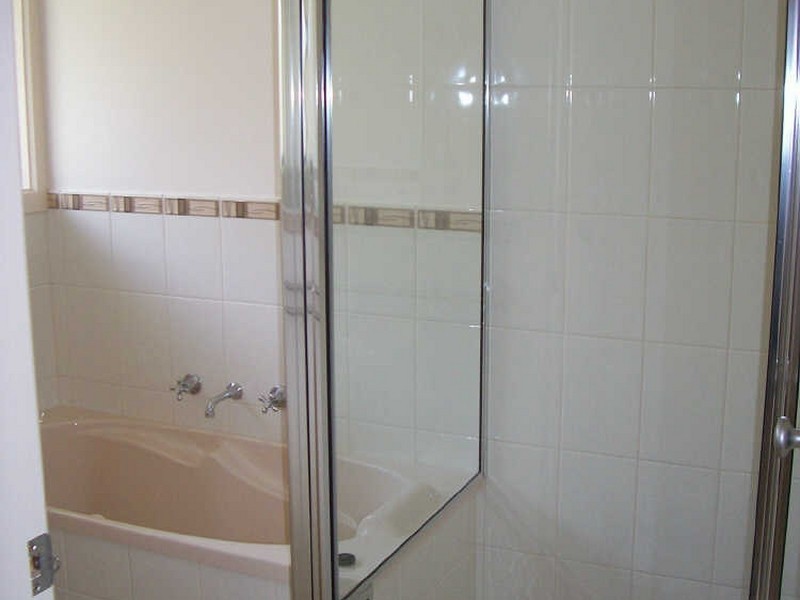 17 Kaleo Court, Mount Gambier SA 5290