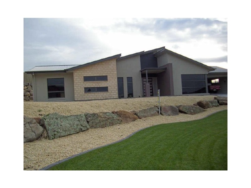 12 Calvery Road, Mount Gambier SA 5290