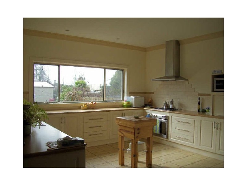 4 Earl Street, Mount Gambier SA 5290