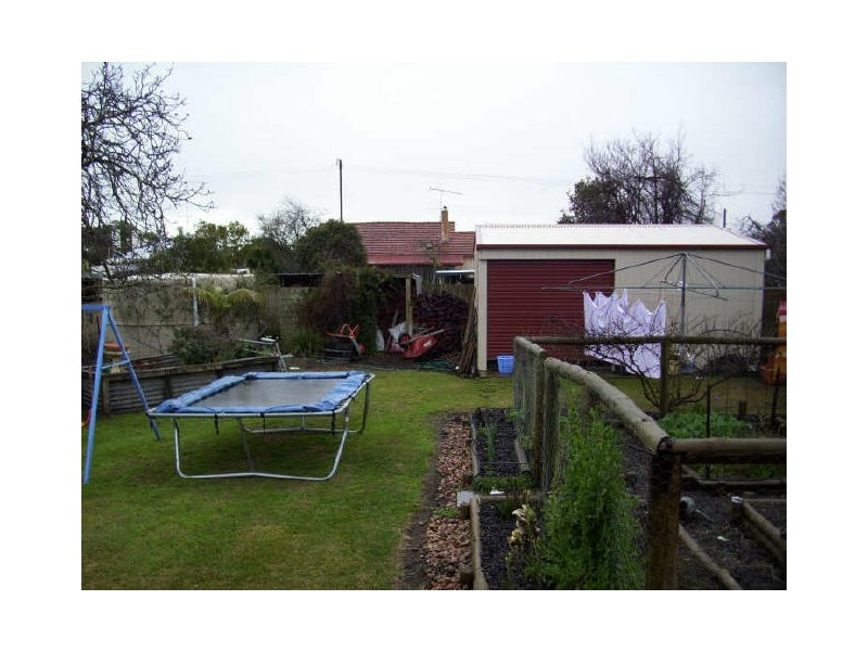 4 Earl Street, Mount Gambier SA 5290