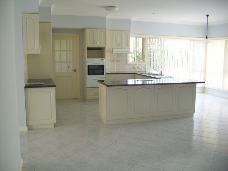 17 Auvale Crescent, Mount Gambier SA 5290