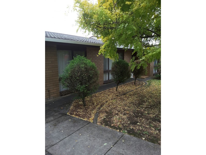 27 Lake Terrace East, Mount Gambier SA 5290