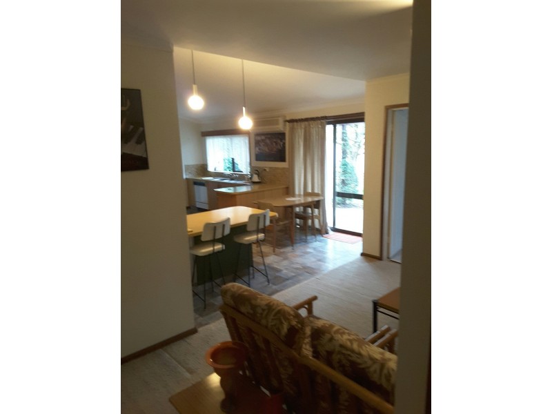 27 Lake Terrace East, Mount Gambier SA 5290