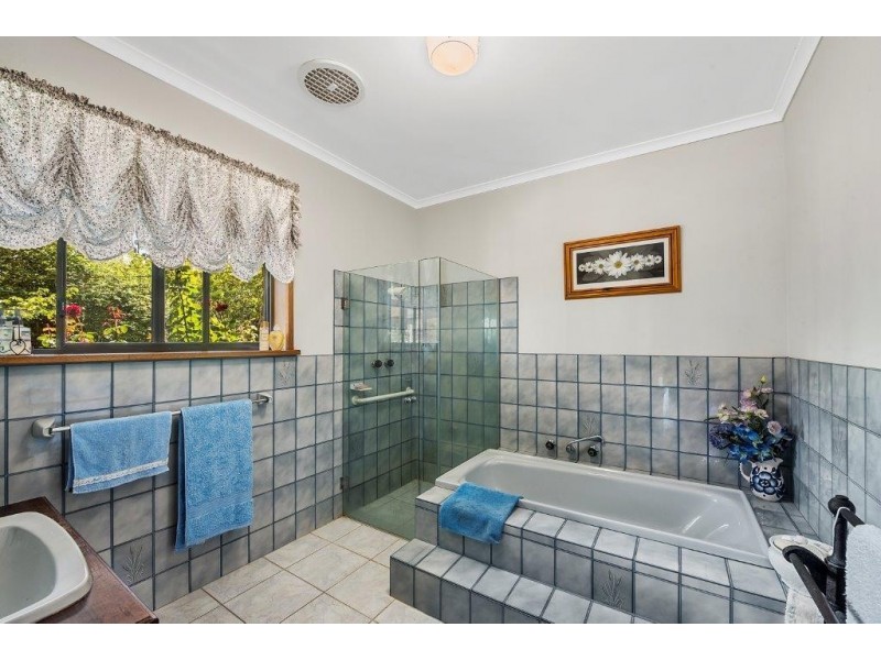 33987 Princes Highway, Compton SA 5291
