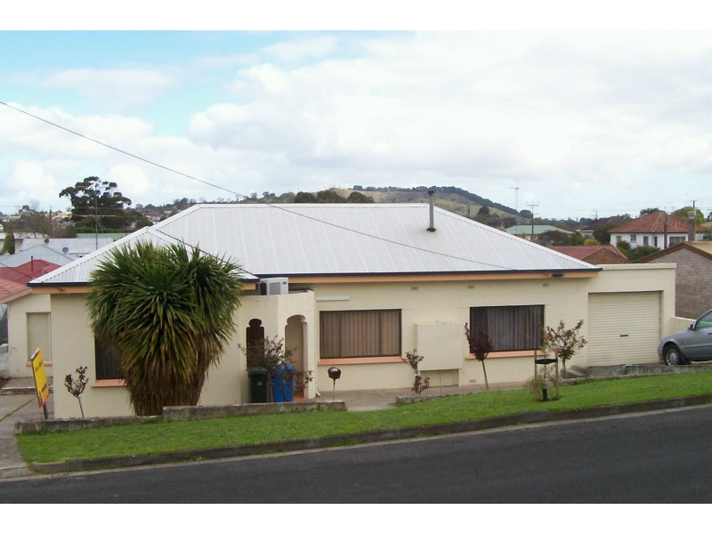 11 Montgomery Avenue, Mount Gambier SA 5290
