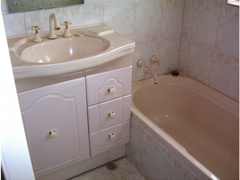 11 Montgomery Avenue, Mount Gambier SA 5290