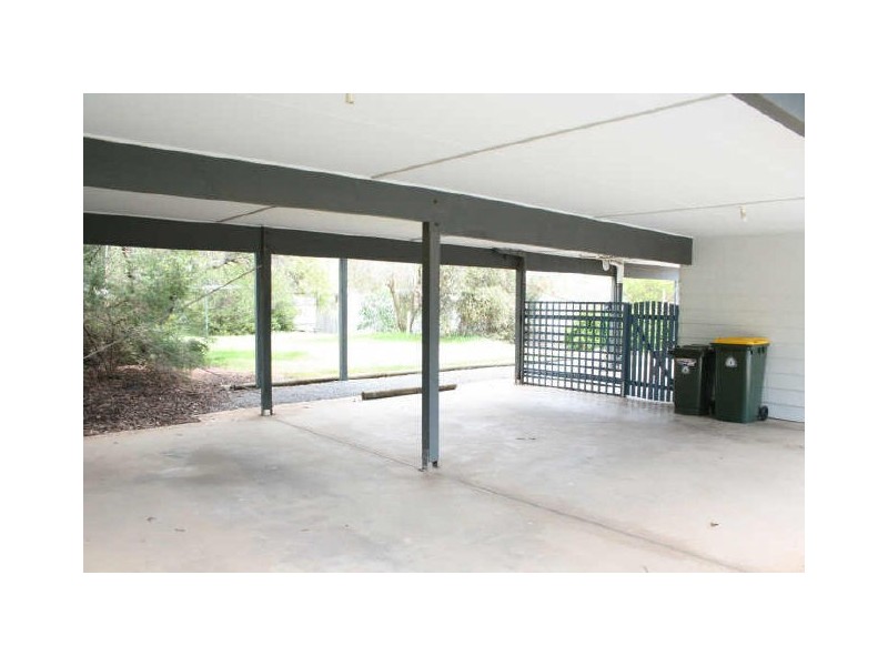 5 Taronga Crescent, Carrickalinga SA 5204