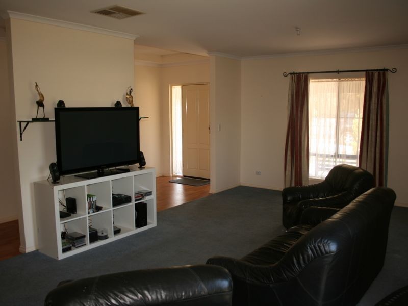 19 Main South Road, Normanville SA 5204