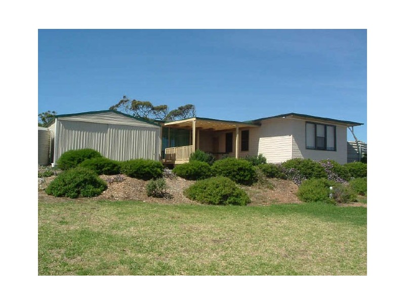 4 Bond Close, Cape Jervis SA 5204