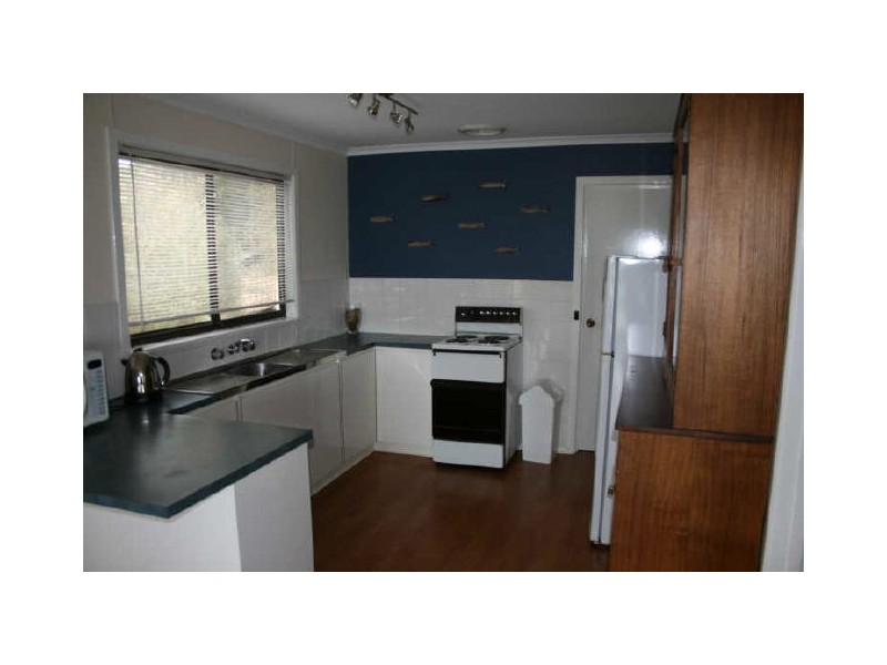 8 Scenic View Drive, Second Valley SA 5204