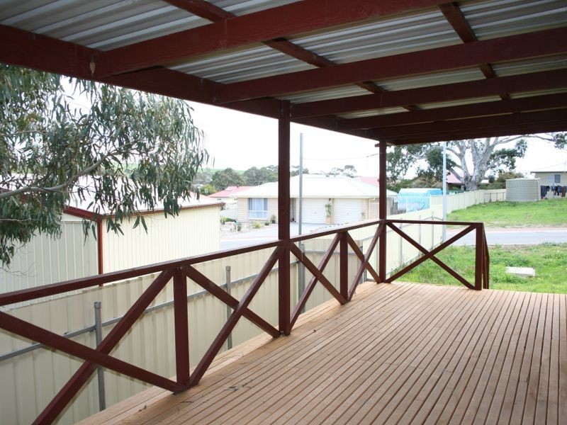 9 Barton Street, Yankalilla SA 5203