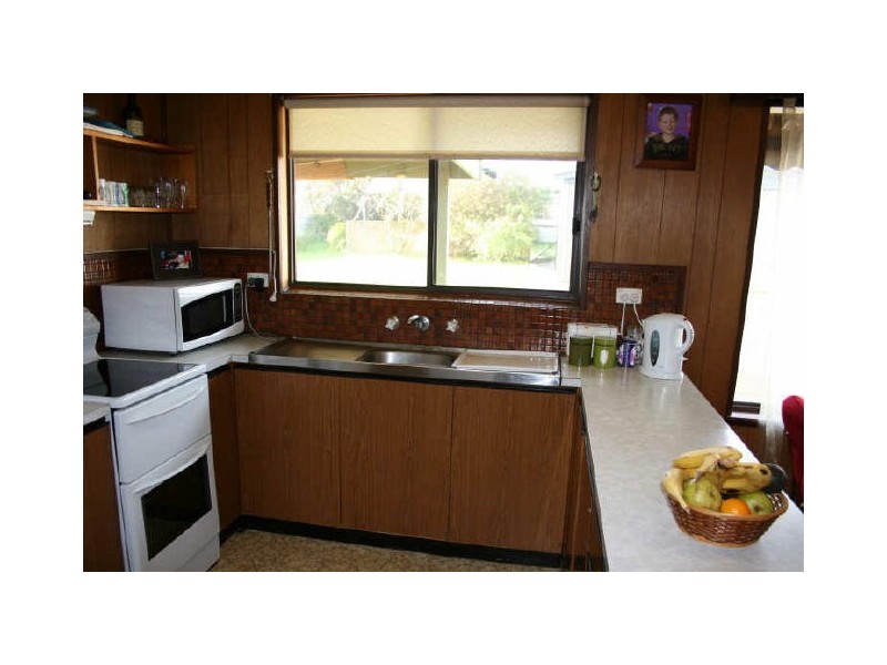 13 Main Road, Normanville SA 5204