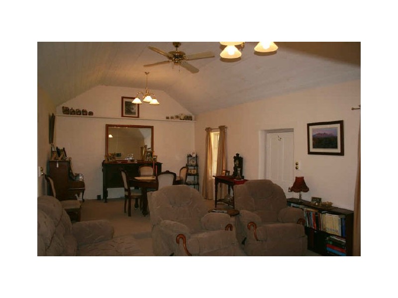 2-4 Michael Street, Yankalilla SA 5203