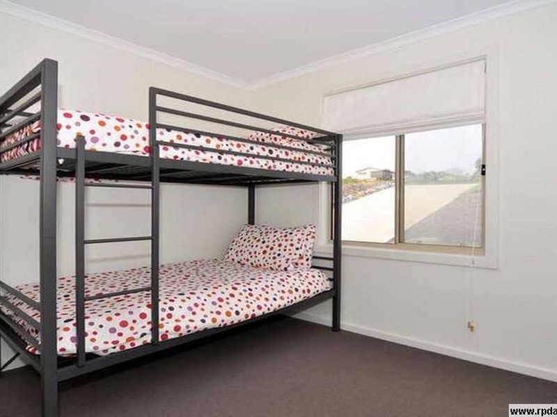 24 Elanora Crescent, Cape Jervis SA 5204