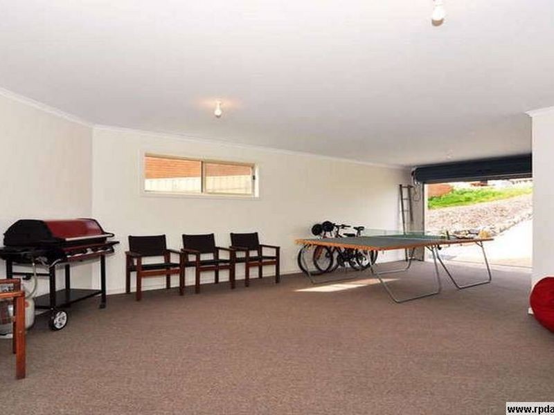 24 Elanora Crescent, Cape Jervis SA 5204