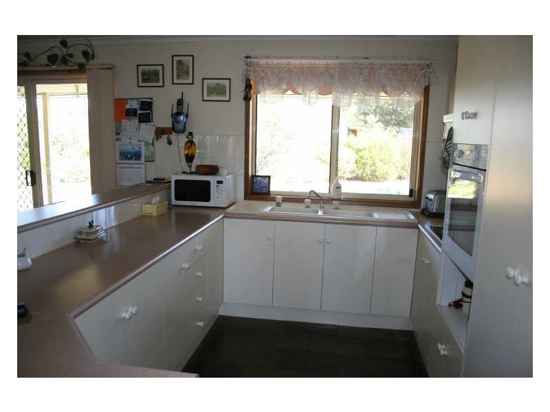 16 Katherine Drive, Normanville SA 5204