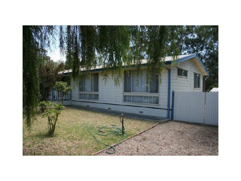 17 Malakoff Street, Yankalilla SA 5203