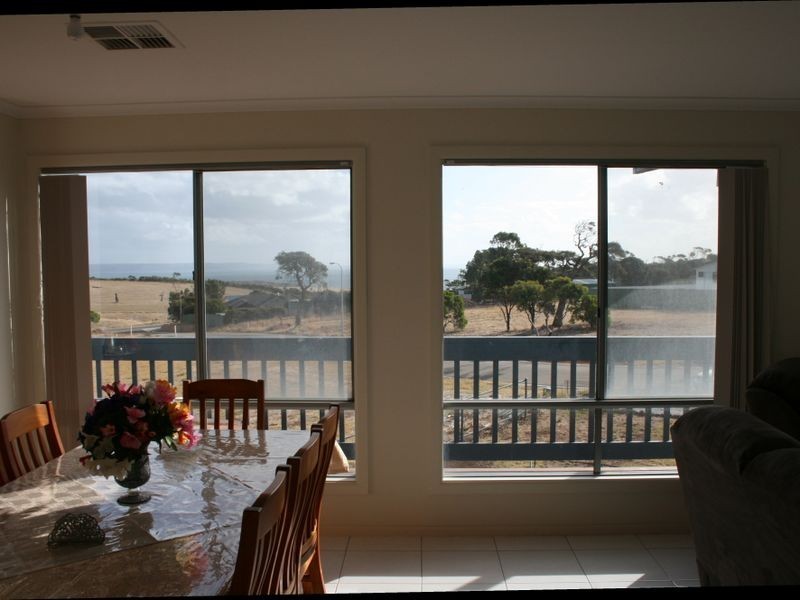 27 Island View Close, Cape Jervis SA 5204