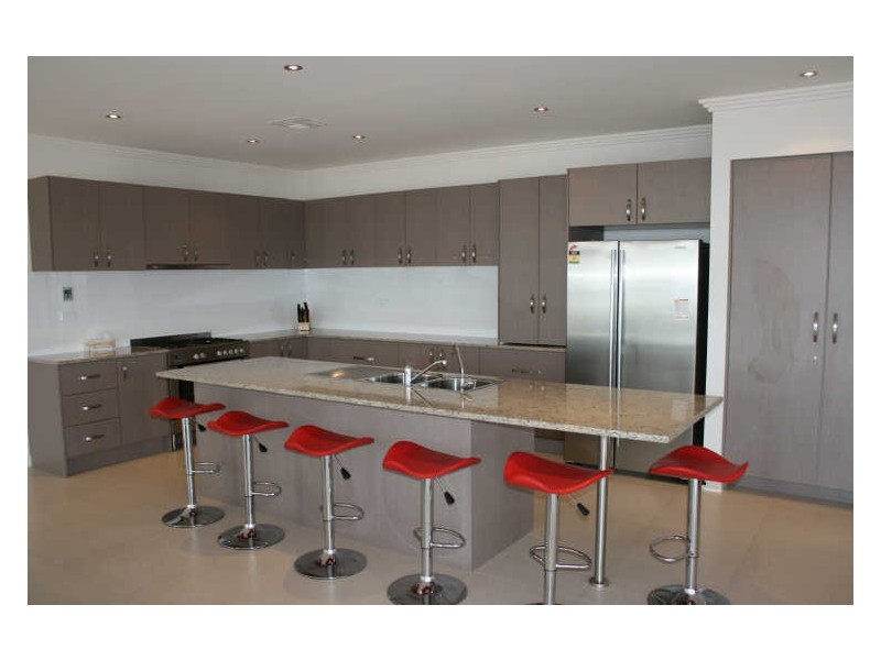 25 Stacey Drive, Carrickalinga SA 5204