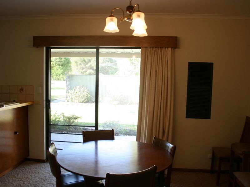 9 Barton Crescent, Normanville SA 5204